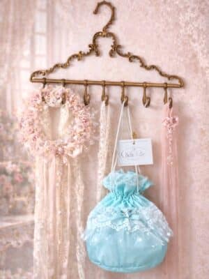 Pistache Chantilly Drawstring